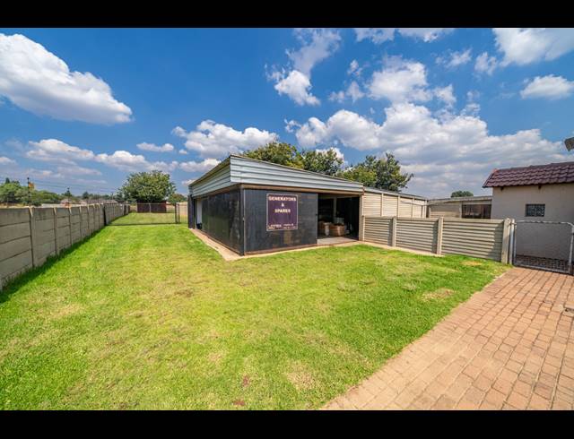 5,578M² SMALLHOLDING FOR SALE IN BENONI AH
